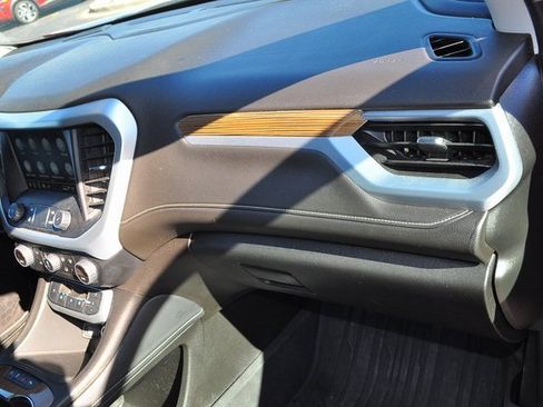 Used 2023 GMC Acadia SLE w/ Driver Convenience Package image 20