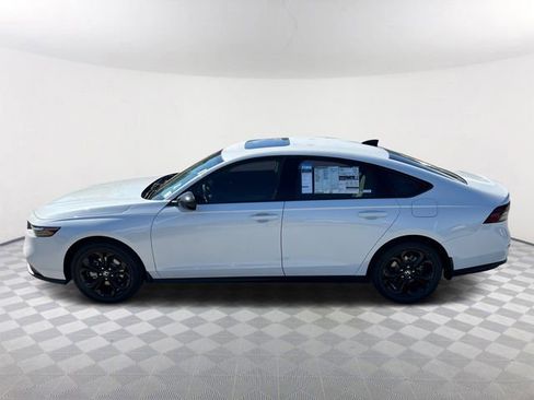 New 2025 Honda Accord SE image 4