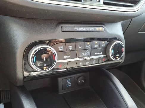 Used 2022 Ford Escape SEL AWD/4WD image 22