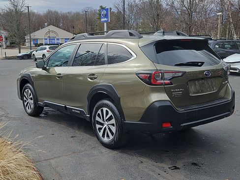 Certified 2025 Subaru Outback Premium image 23