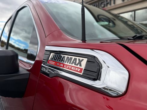 Used 2023 GMC Sierra 2500 Denali w/ Denali Ultimate Package image 10