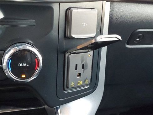 Certified 2023 Ford F150 Lariat w/ Equipment Group 502A High image 28