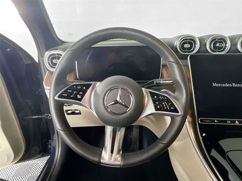 Certified 2023 Mercedes-Benz GLC 300 4MATIC image 11