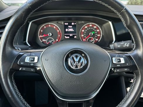 Used 2019 Volkswagen Jetta R-Line w/ R-Line Cold Weather Package image 22
