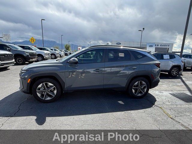 Used 2026 Hyundai Tucson SEL Plus FWD image 3