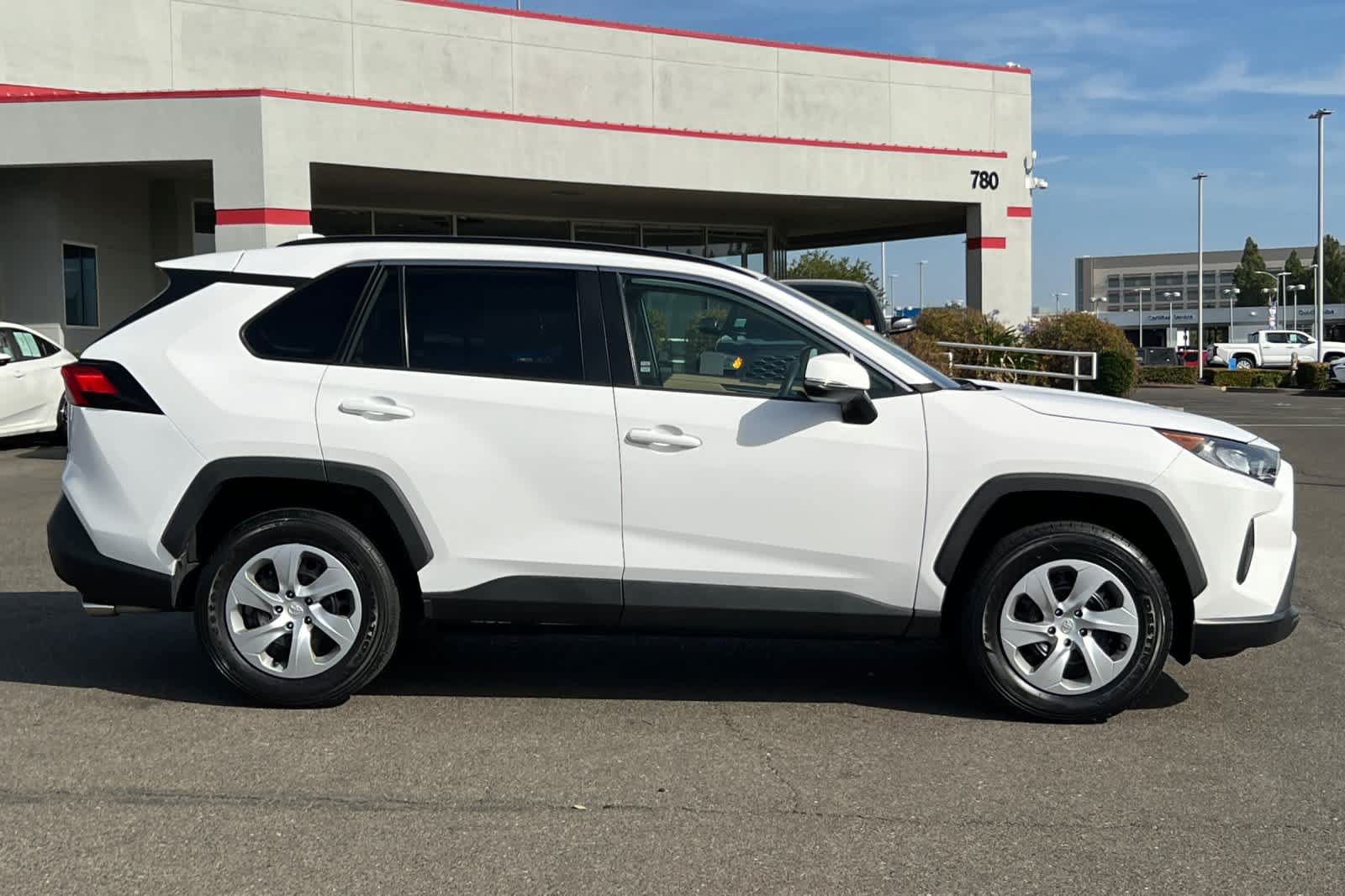 Certified 2021 Toyota RAV4 LE FWD image 6