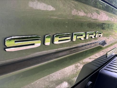 Used 2024 GMC Sierra 1500 Elevation AWD/4WD image 10