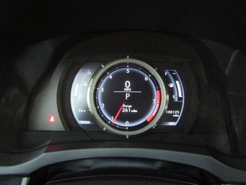 Used 2015 Lexus IS 250 w/ F-Sport Package RWD image 15