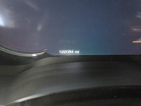 Used 2016 Cadillac XTS Premium FWD image 19