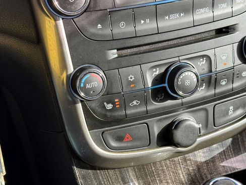 Used 2015 Chevrolet Malibu LT w/ Leather Package image 25