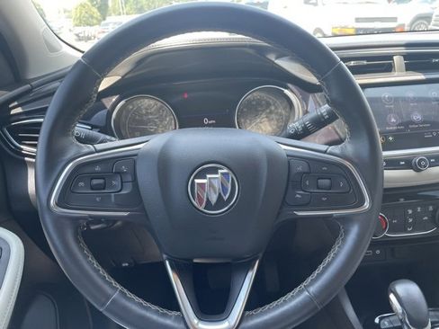 Used 2021 Buick Encore GX Preferred image 11