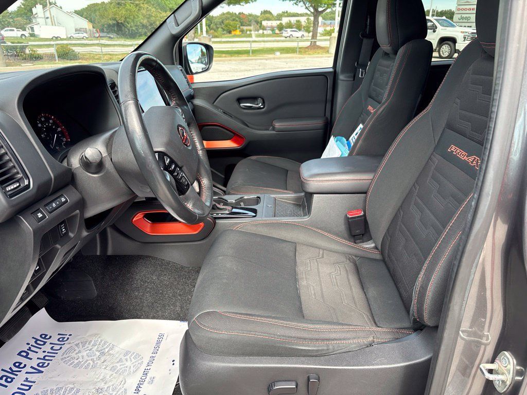 Used 2022 Nissan Frontier PRO-4X AWD/4WD image 33