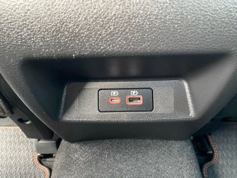 Used 2023 Nissan Altima 2.5 SR w/ SR Premium Package image 10