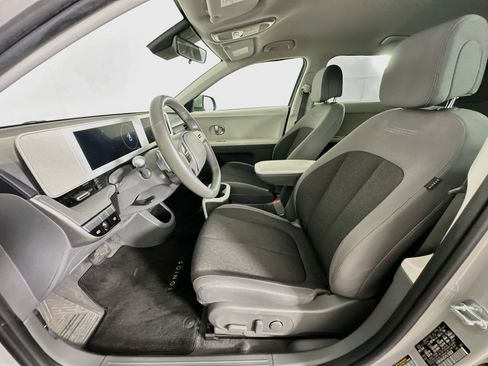 Used 2023 Hyundai Ioniq 5 SE RWD image 13