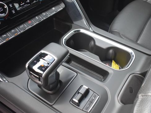 Used 2023 GMC Sierra 1500 Denali w/ Technology Package image 30