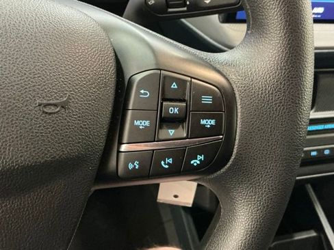 Used 2025 Ford Maverick XL image 26