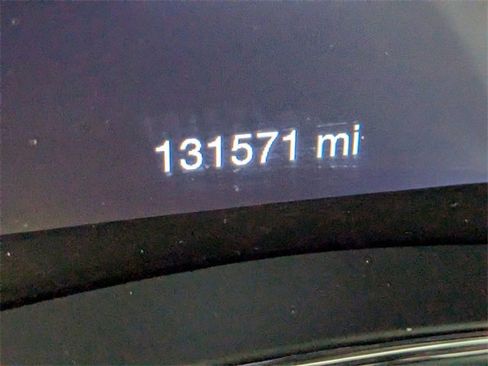 Used 2019 Jeep Grand Cherokee Limited image 18