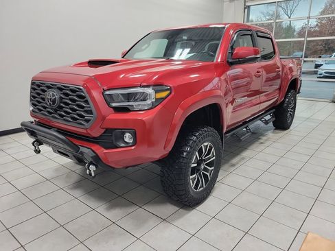 Used 2022 Toyota Tacoma TRD Sport image 50