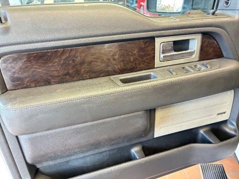 Used 2013 Ford F150 Platinum image 11