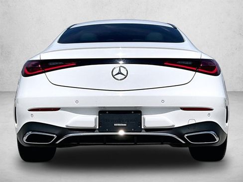 Used 2024 Mercedes-Benz CLE 300 4MATIC Coupe image 4