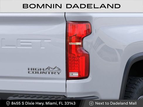 New 2026 Chevrolet Silverado 2500 High Country w/ High Country Premium Package AWD/4WD image 11