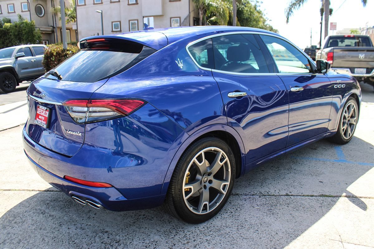 Used 2023 Maserati Levante GT AWD/4WD image 5