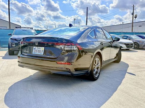 Used 2023 Honda Accord EX image 5