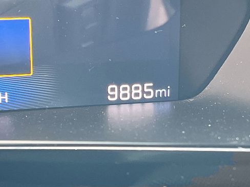 Used 2024 Chevrolet Colorado Z71 w/ Z71 Convenience Package 2 image 12