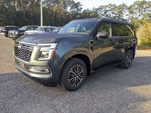 New 2026 Nissan Armada SL w/ Captain's Chari Seat Package RWD image 8