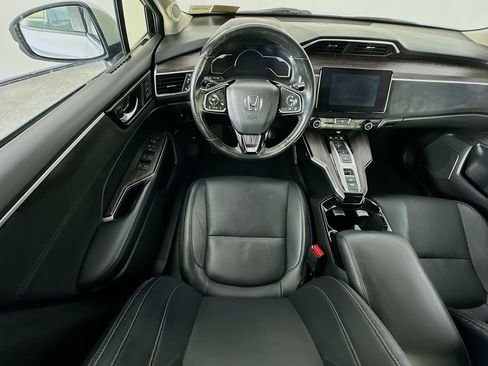 Used 2018 Honda Clarity Touring image 9