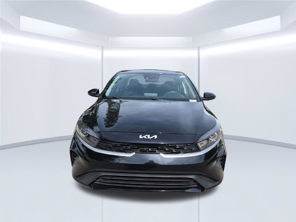 Used 2023 Kia Forte LXS FWD image 10