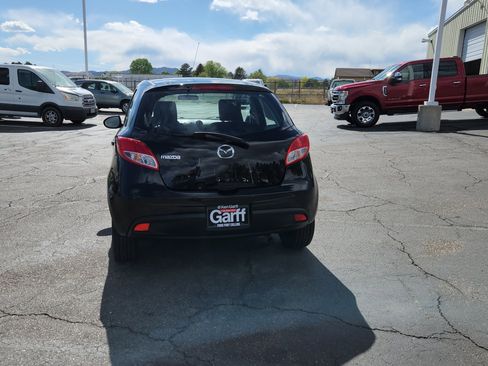 Used 2012 MAZDA MAZDA2 Sport FWD image 11