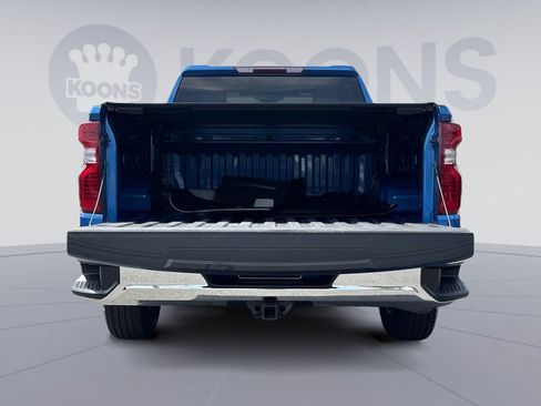 Used 2022 Chevrolet Silverado 1500 LT AWD/4WD image 27