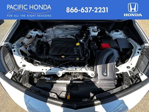 Used 2020 Buick Encore GX Essence w/ Advanced Technology Package FWD image 17