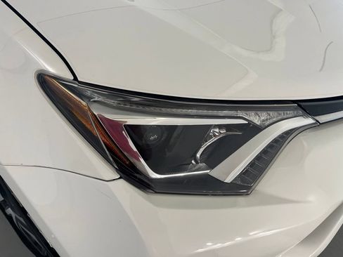Used 2017 Toyota RAV4 LE w/ All Weather Liner Package FWD image 34