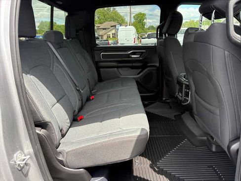 Used 2022 RAM 1500 Big Horn AWD/4WD image 8