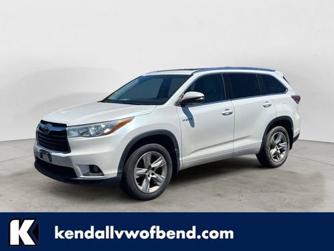 Used 2015 Toyota Highlander Limited Platinum AWD/4WD image 1