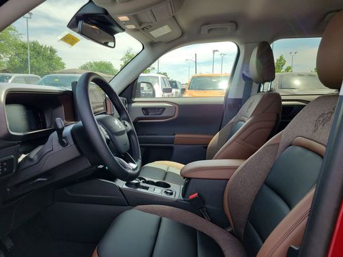 New 2026 Ford Bronco Sport Outer Banks AWD/4WD image 18