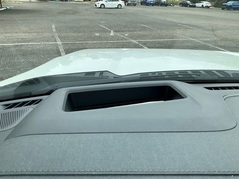 Used 2024 Ford F250 Lariat w/ Lariat Ultimate Package image 69