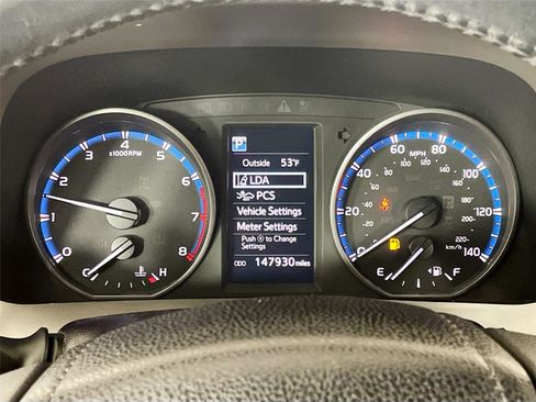 Used 2017 Toyota RAV4 XLE image 13