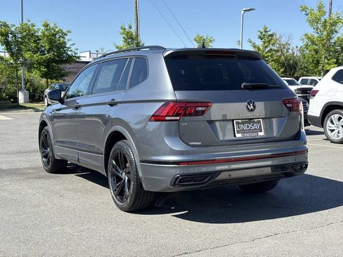Used 2023 Volkswagen Tiguan SE R-Line FWD image 5