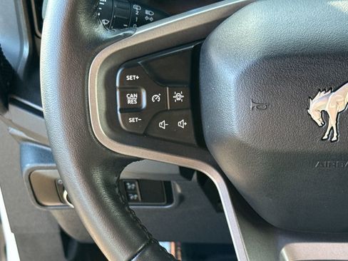 Used 2025 Ford Bronco Big Bend image 15
