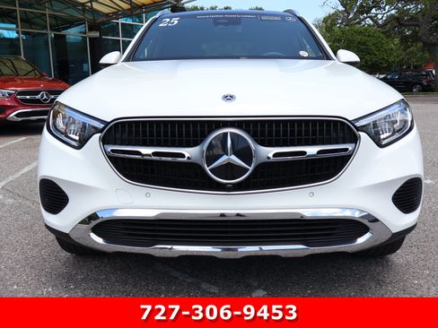 Used 2025 Mercedes-Benz GLC 300 image 13