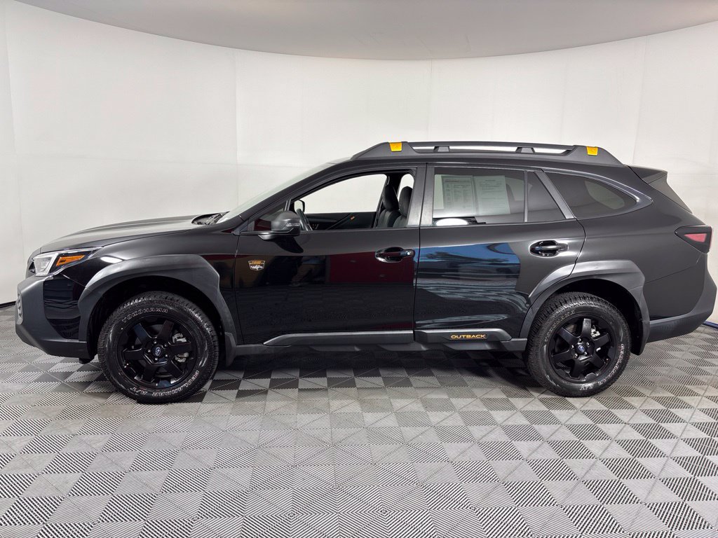 Used 2025 Subaru Outback Wilderness w/ Wilderness Package AWD/4WD image 18