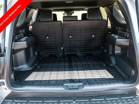 Certified 2025 Toyota 4Runner TRD Off-Road Premium AWD/4WD image 7