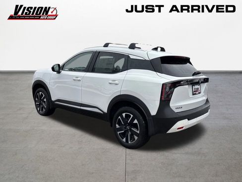 New 2026 Nissan Kicks SV w/ Cold Weather Package image 7