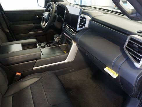 New 2026 Toyota Tundra Platinum image 28