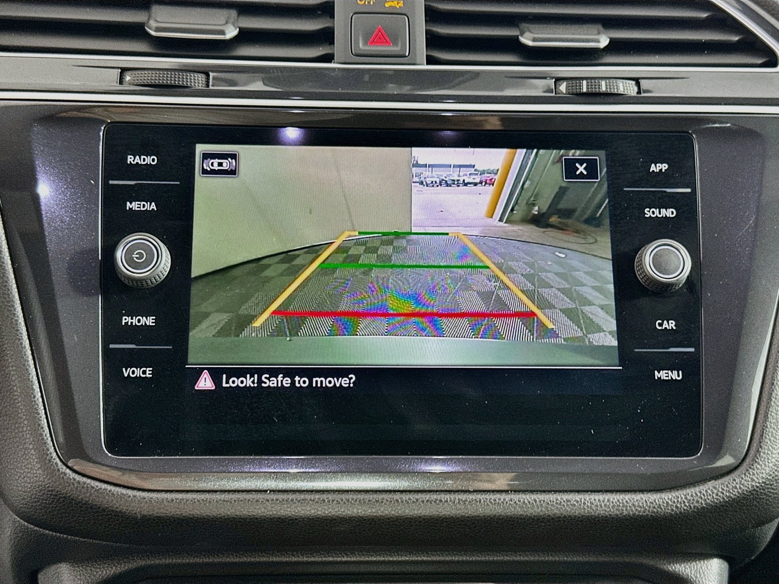 Used 2023 Volkswagen Tiguan SE R-Line FWD image 13