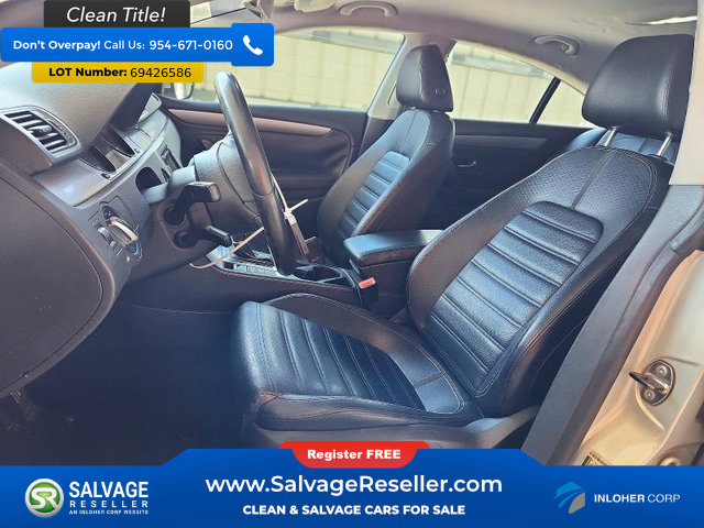 Used 2012 Volkswagen CC Sport FWD image 9
