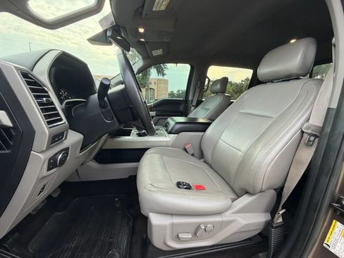 Used 2015 Ford F150 Lariat w/ Equipment Group 502A Luxury AWD/4WD image 19